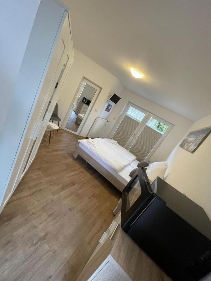 Gaestehaus Zum Surgrund Cuxhaven Buitenkant foto